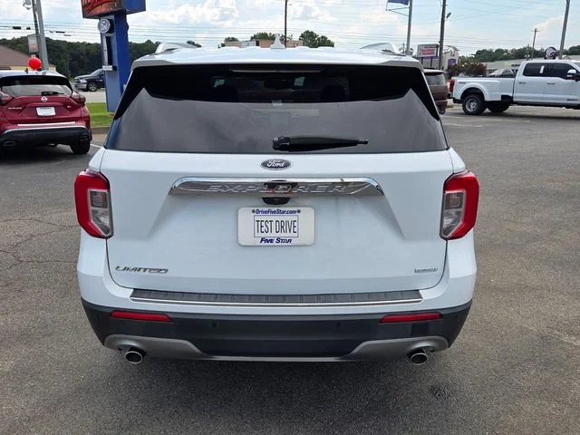 Used 2020 White Ford Limited image 6