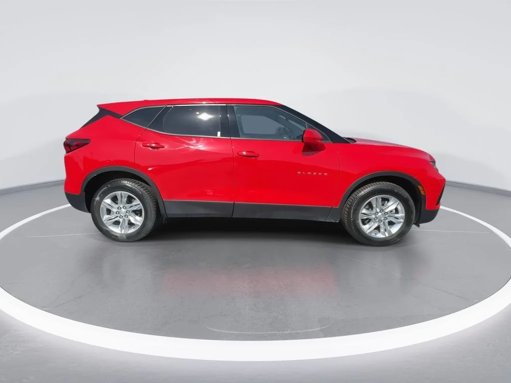 Used 2021 Red Chevrolet LT image 9