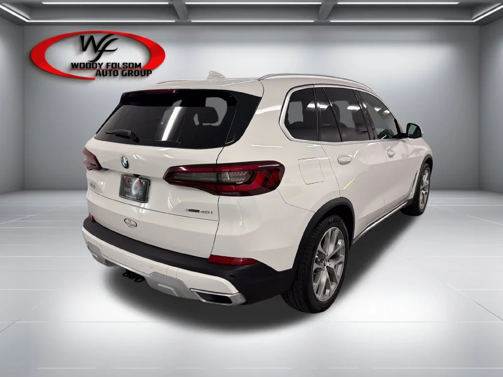 Used 2021 Alpine White BMW xDrive40i image 6
