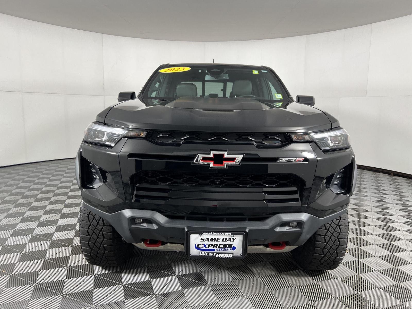Used 2023 Black Chevrolet ZR2 image 30