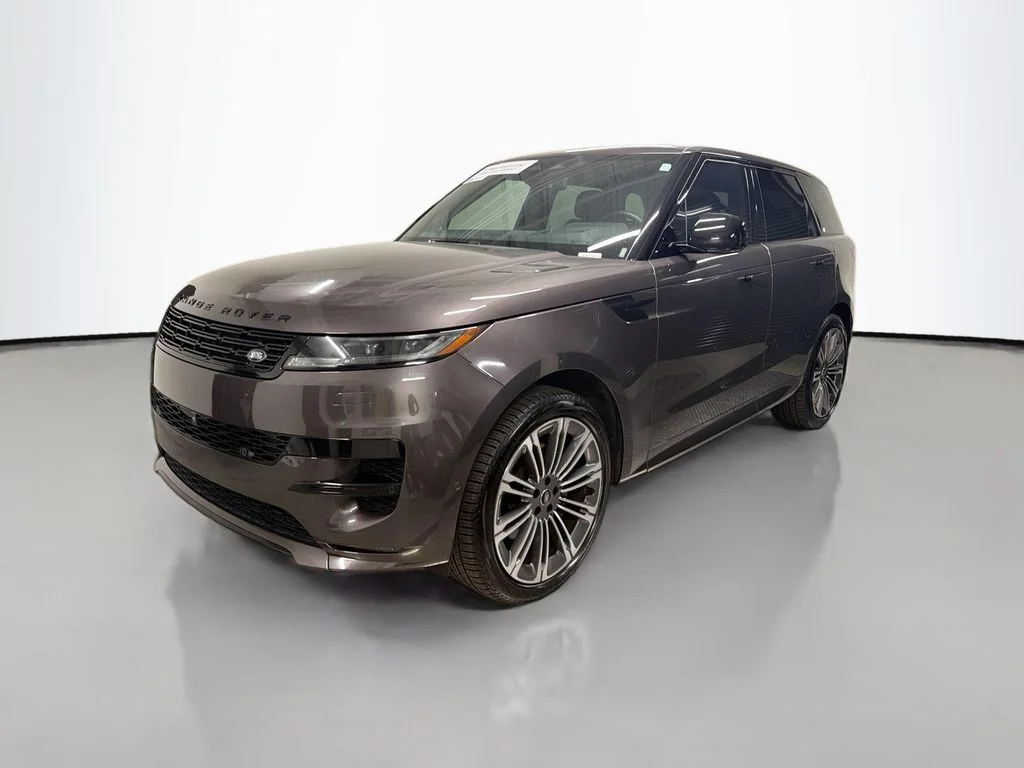 Certified Used 2024  Land Rover Dynamic SE image 1