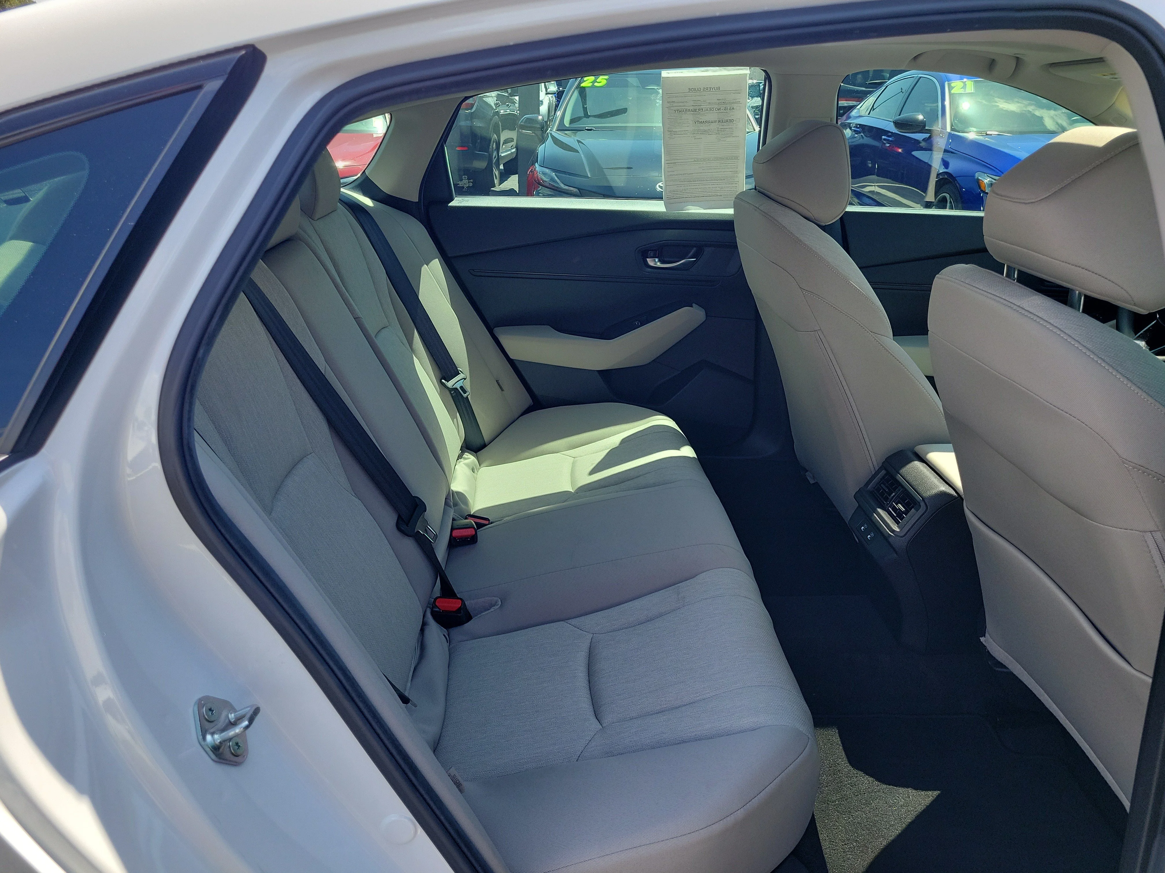 2025 Honda Accord SE - Photo 46