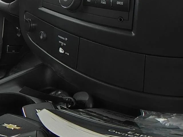 2026 Chevrolet Express Cargo Work Van - Photo 38