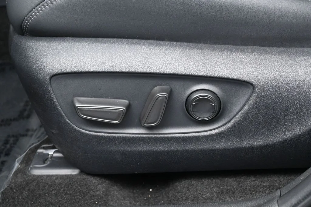 Used 2025 Midnight Black Metallic Toyota Limited image 11