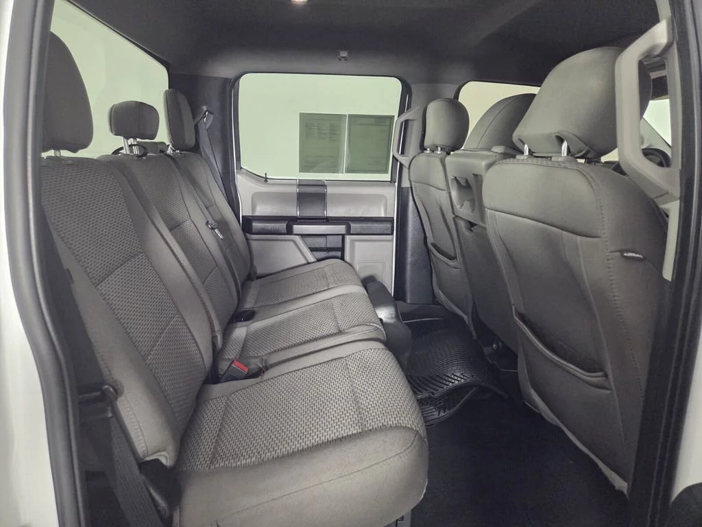 Used 2020 Oxford White Ford XLT image 29