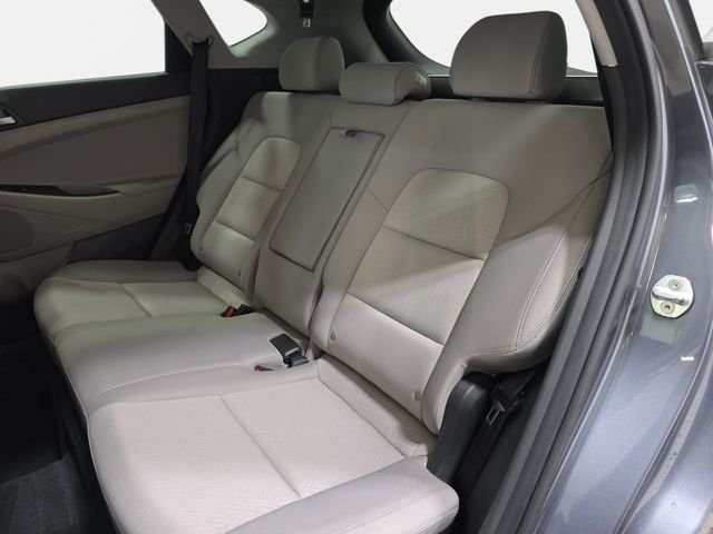 Used 2017 Coliseum Gray Hyundai Sport image 13