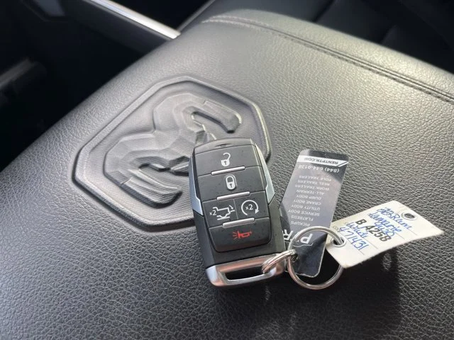 2022 RAM Ram 1500 Pickup Laramie - Photo 24