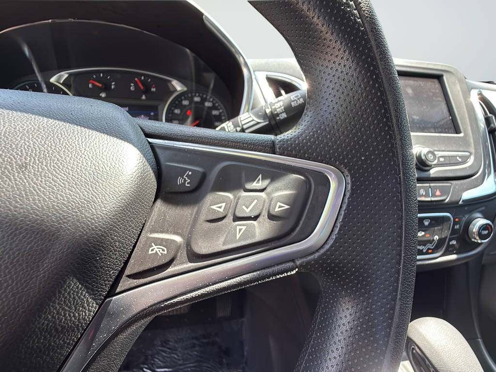 Used 2023 Gray Chevrolet LT image 13
