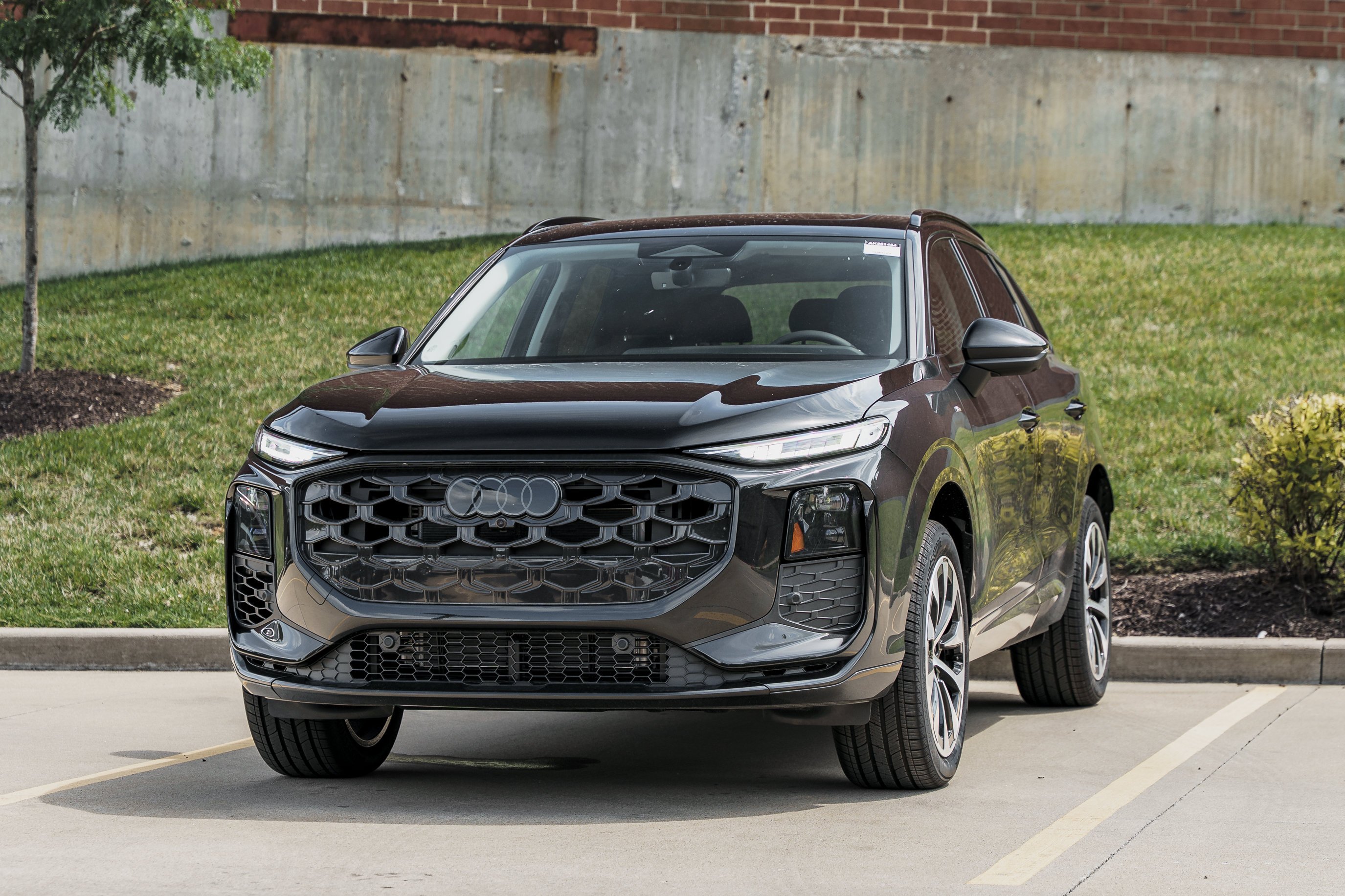 New 2026 MYTHOS BLACK Audi S line image 6