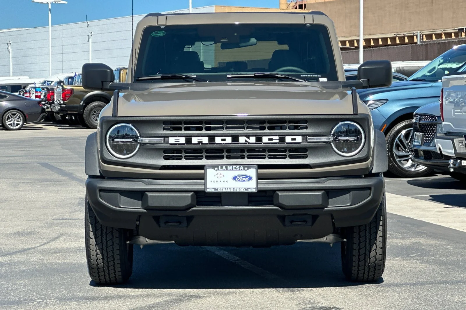 New 2026 Gray Ford Big Bend image 8