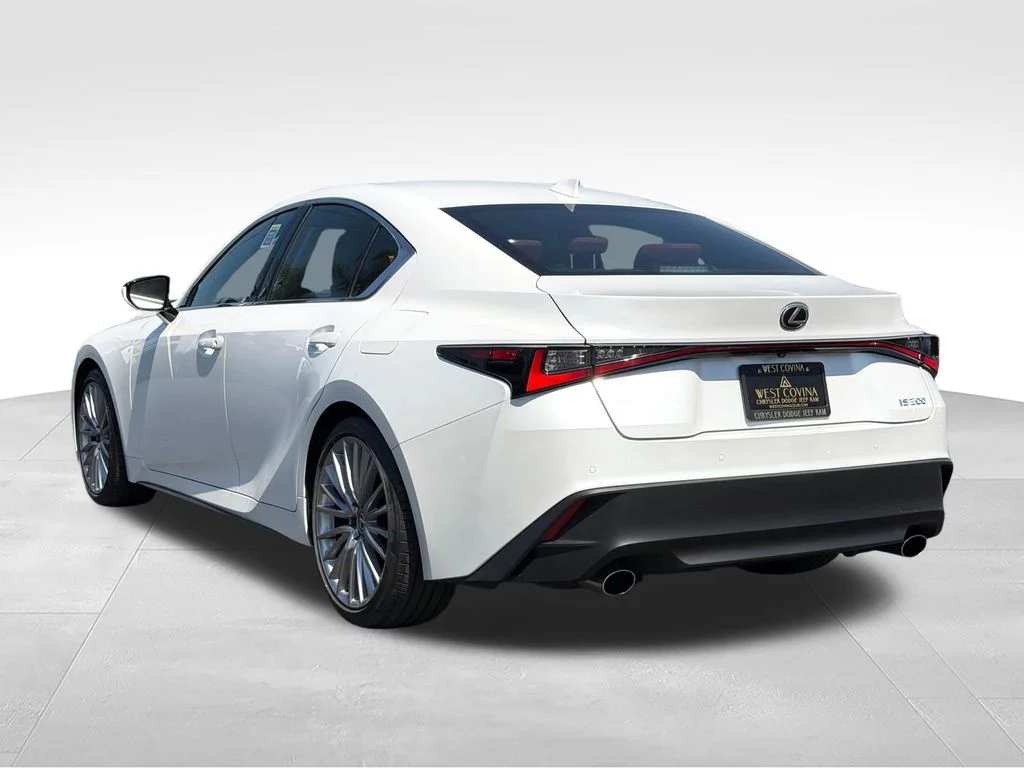 Used 2023 White Lexus 300 image 5