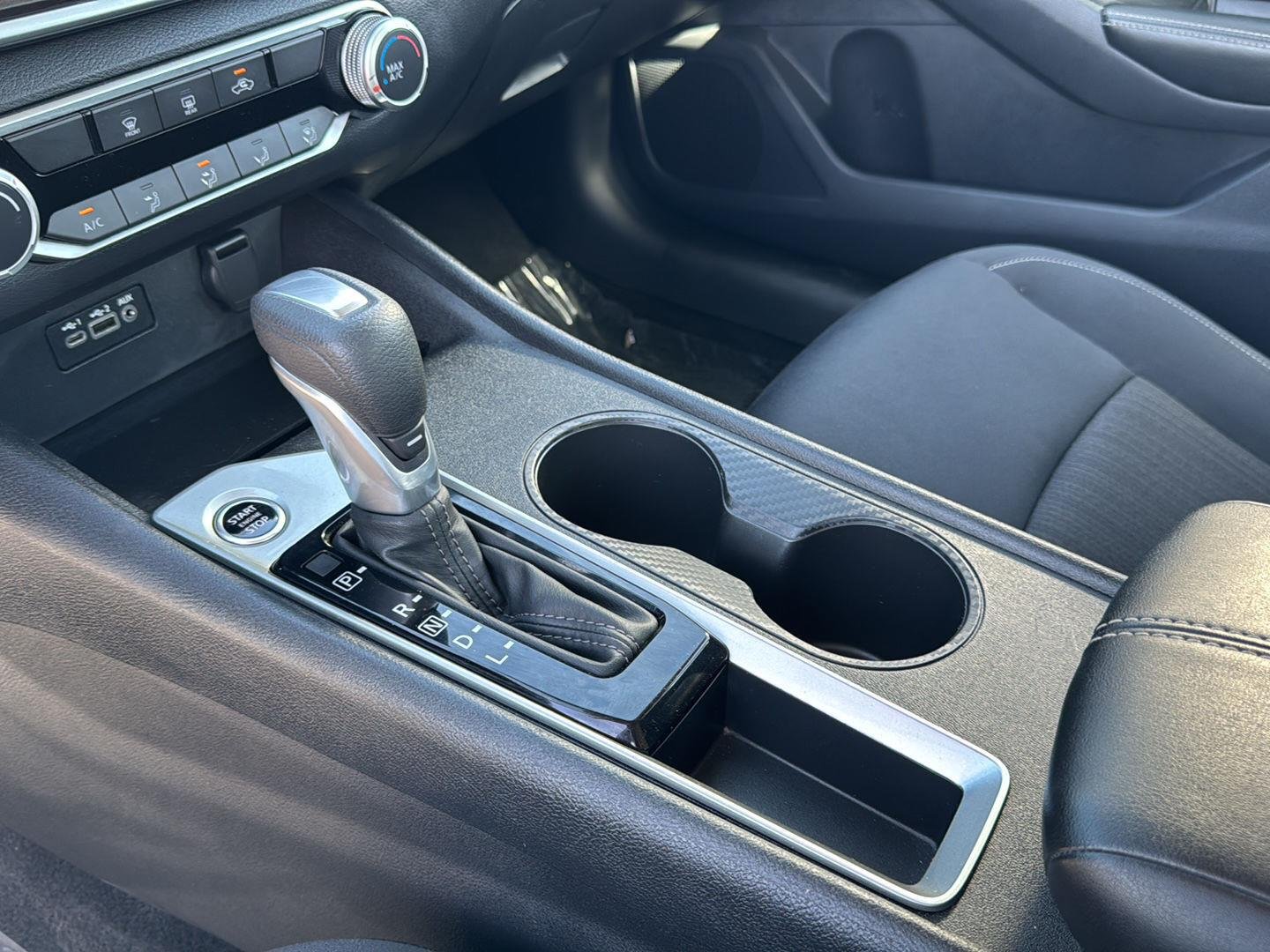 2025 Nissan Altima SV - Photo 33