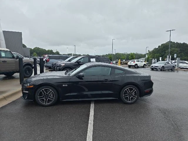 Used 2022 Shadow Black Ford GT image 5