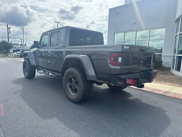 Used 2022 Gray Jeep Rubicon image 9