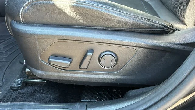 View 10