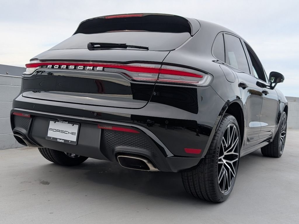 2026 Porsche Macan T - Photo 23