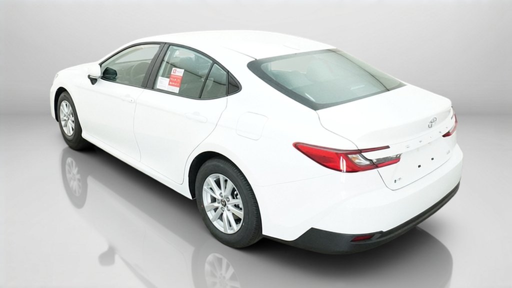 New 2026 Ice Cap Toyota LE image 14