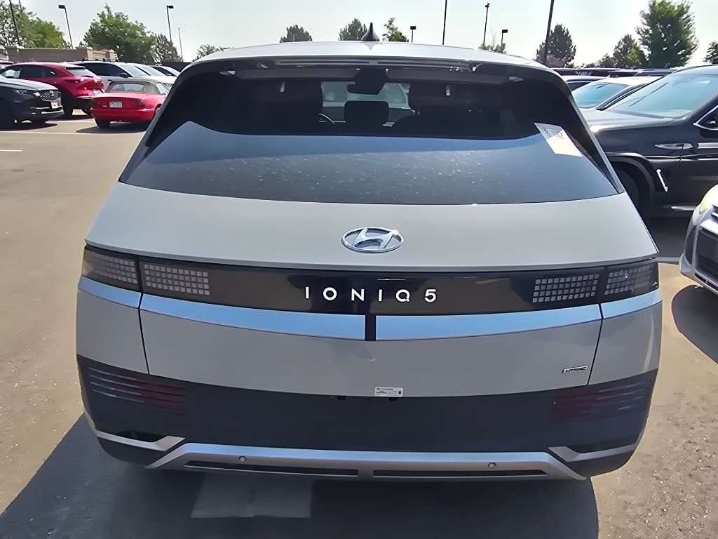 Used 2024 Cyber Gray Hyundai SEL image 14