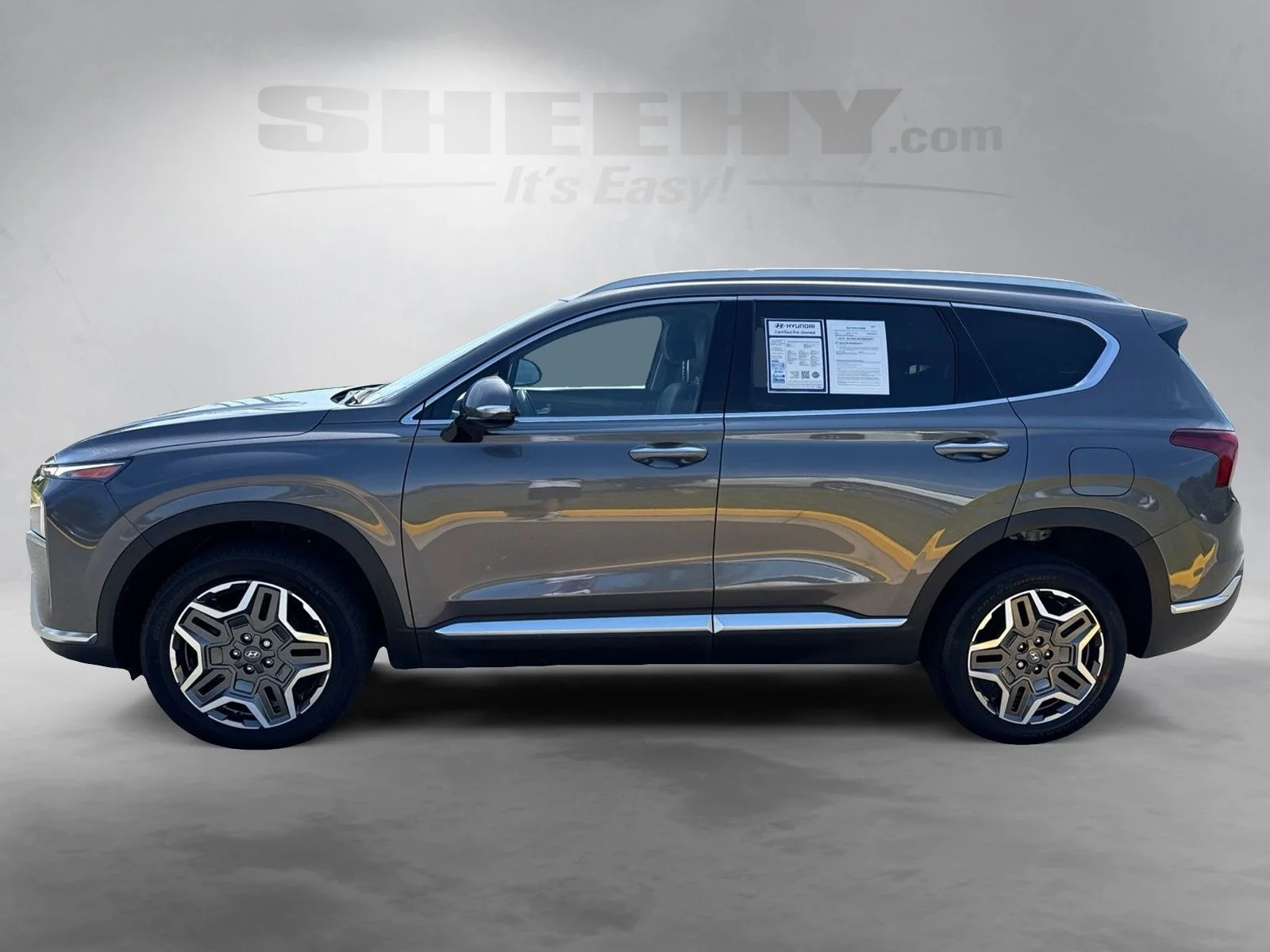 Used 2023 Gray Hyundai SEL Convenience image 17