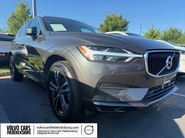 2020 Volvo XC60 T5 Momentum AWD's photo