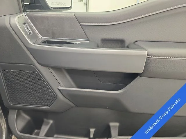 New 2026 Carbonized Gray Metallic Ford XLT image 12