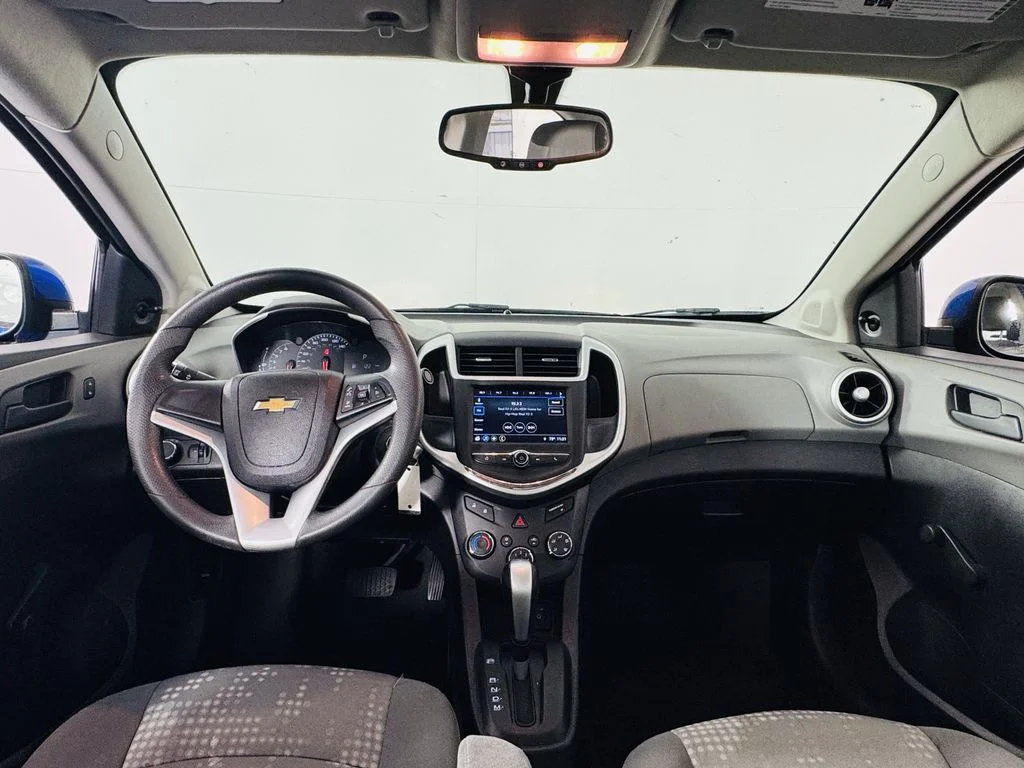 Used 2018 Blue Chevrolet LS image 17