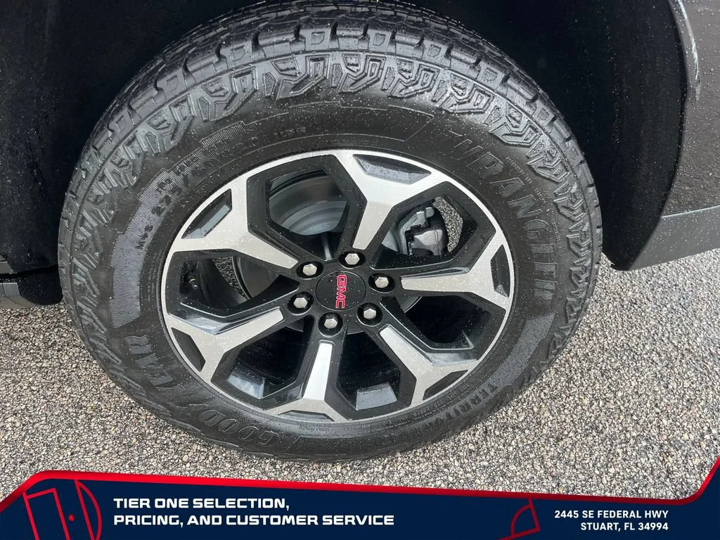 New 2026 Onyx Black GMC AT4 image 9