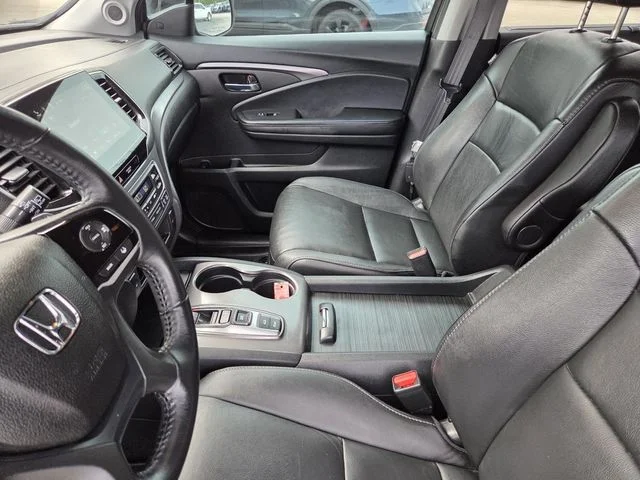 Used 2021  Honda EX-L image 28