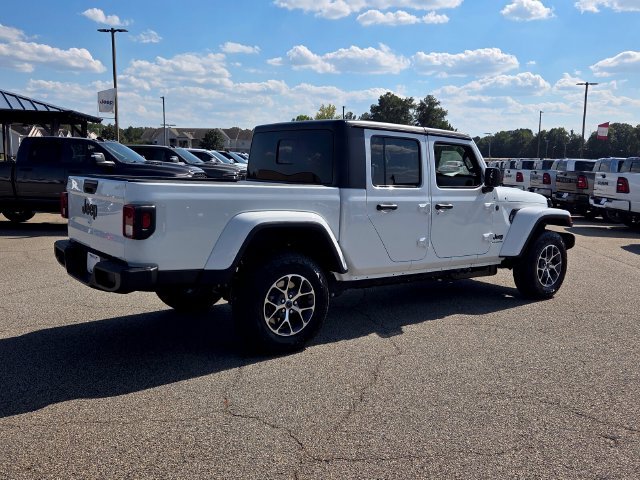 New 2027 Bright White Clearcoat Jeep Sport image 11