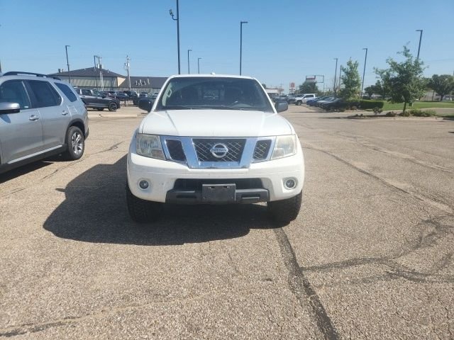 Used 2016 White Nissan SV image 4