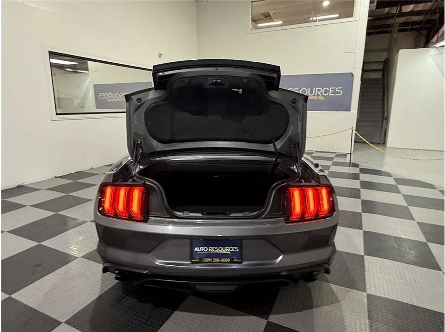2023 Ford Mustang EcoBoost Premium - Photo 16