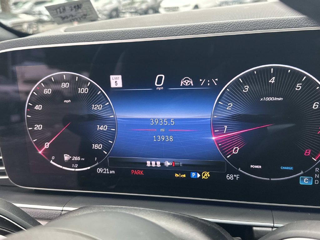 Certified Used 2025 Selenite Grey Metallic Mercedes-Benz GLE 580 image 29