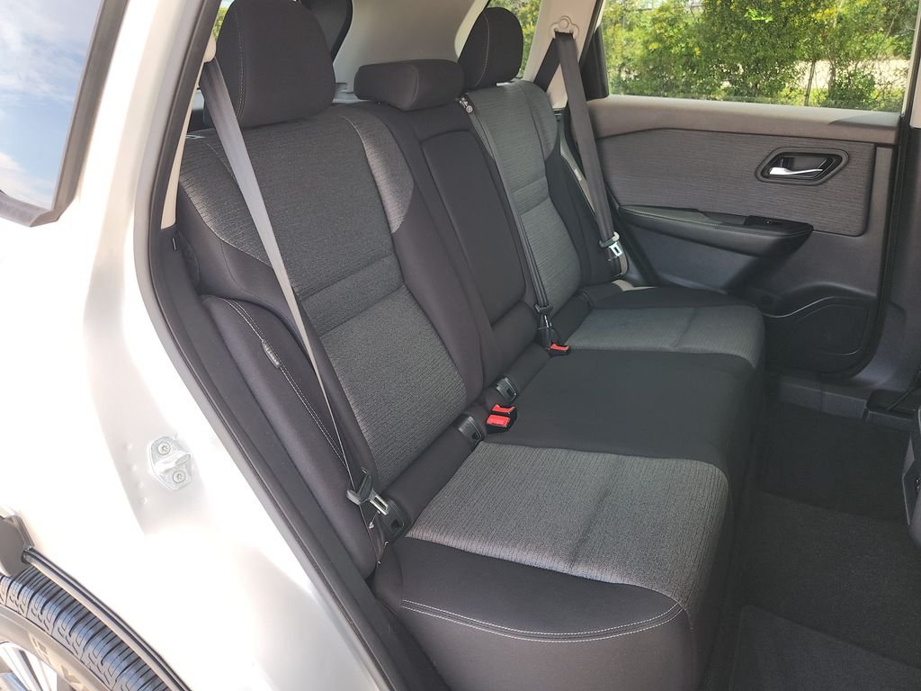 Used 2021 Silver Nissan SV image 15