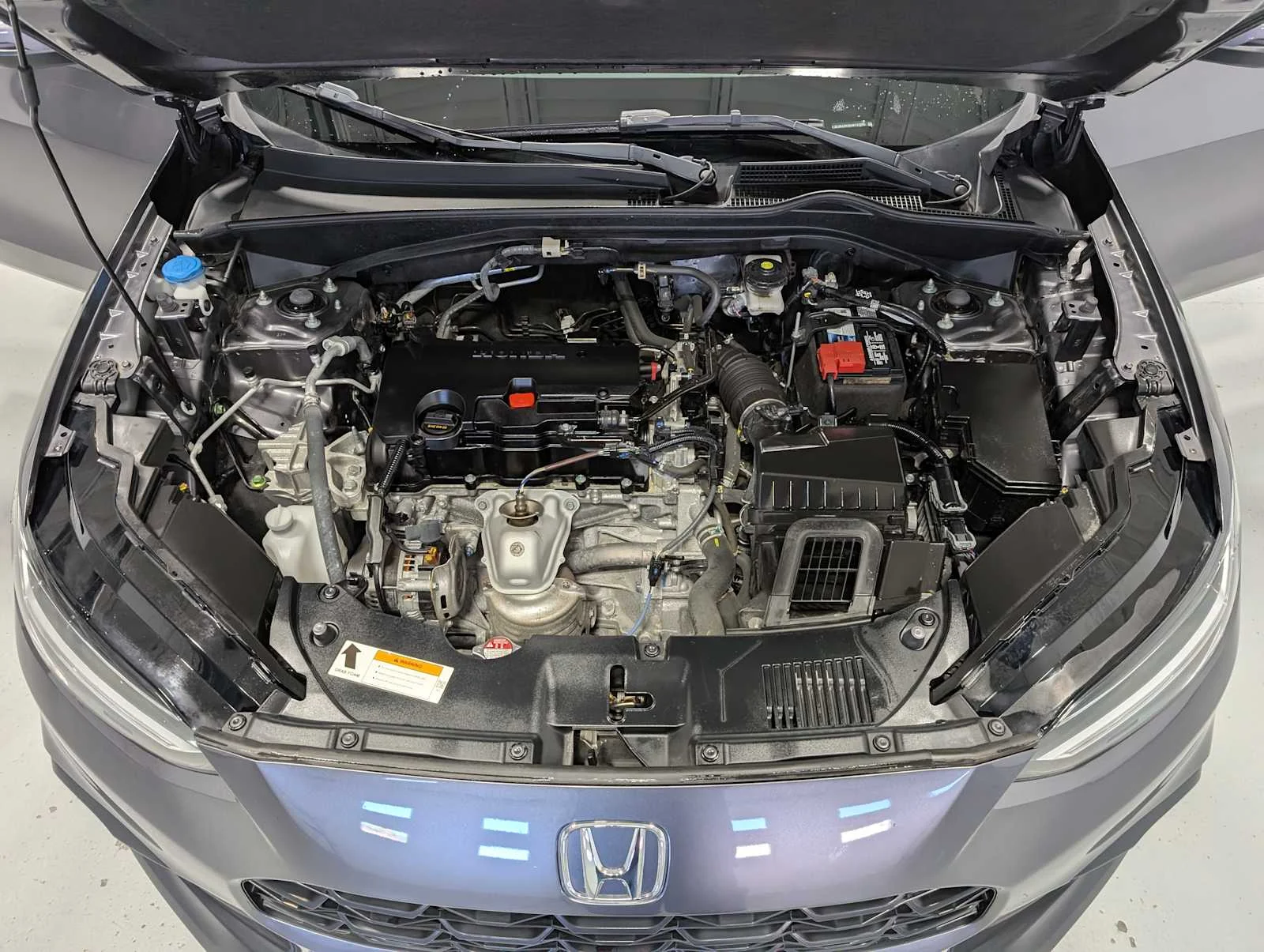 Certified Used 2024 Modern Steel Metallic Honda LX image 14