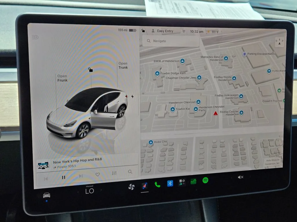 Used 2023 White Tesla Long Range image 20