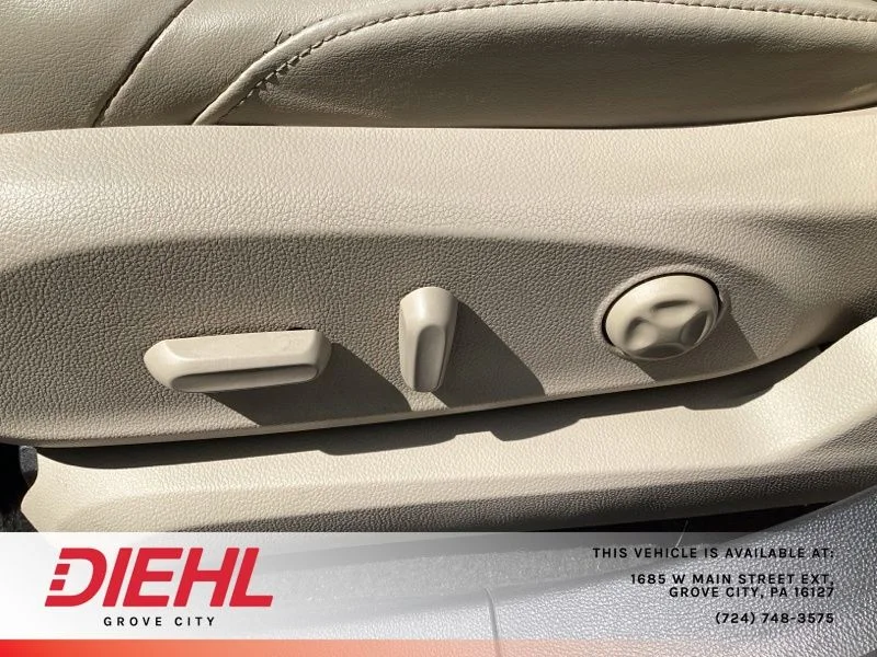 Used 2019 Silver Buick Preferred image 21