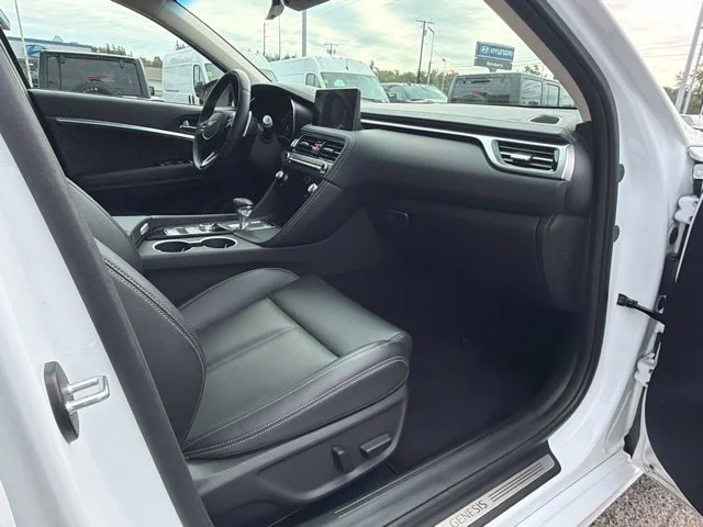 Used 2025 Uyuni White Genesis 2.5T image 9