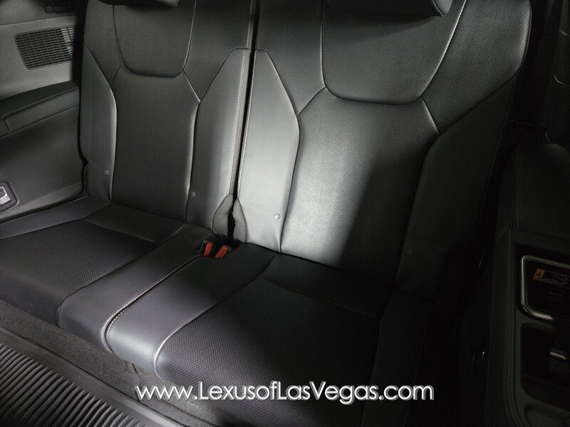 2026 Lexus TX 500h F-Sport - Photo 12