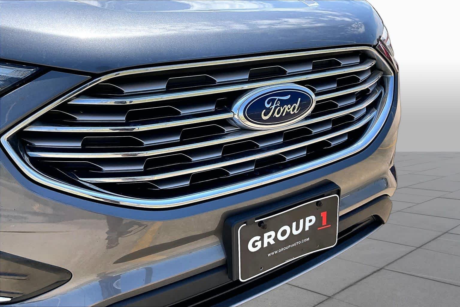 Used 2022 Carbonized Gray Metallic Ford SEL image 30