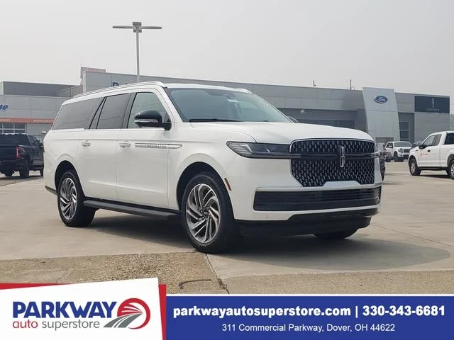 2027 Lincoln Navigator