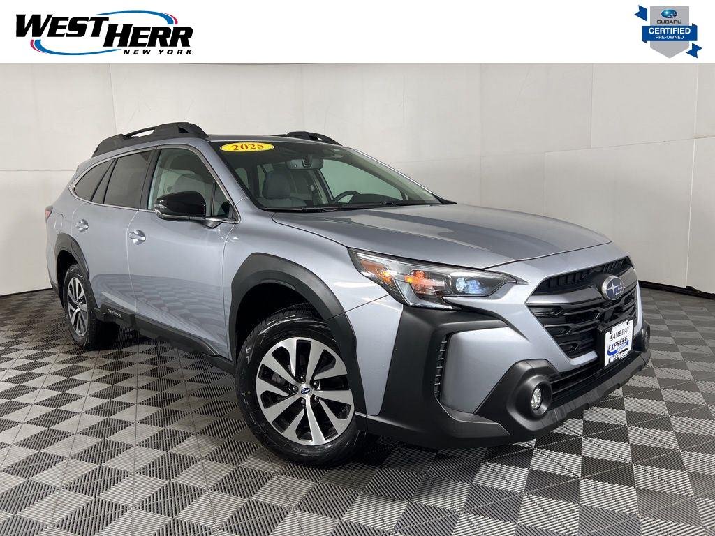 2025 Subaru Outback Premium's photo
