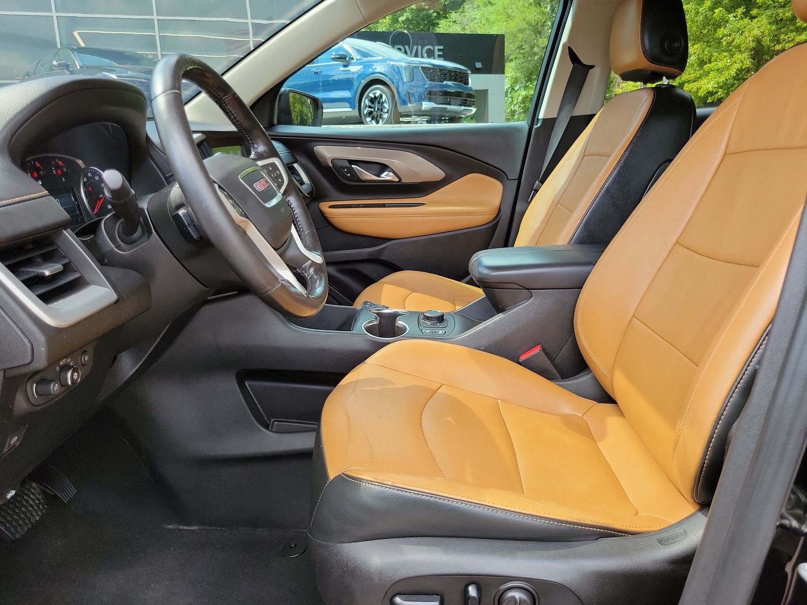 Used 2018 Black GMC SLT image 9