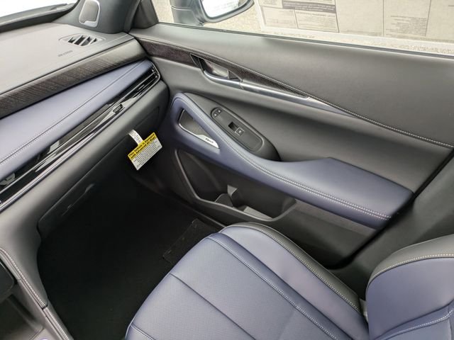 New 2026 RADIANT WHITE INFINITI Sport AWD image 19