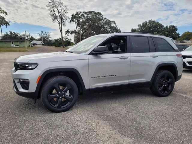 2025 Jeep Grand Cherokee Limited - Photo 3