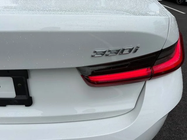 Certified Used 2025 Alpine White BMW 330i xDrive image 33