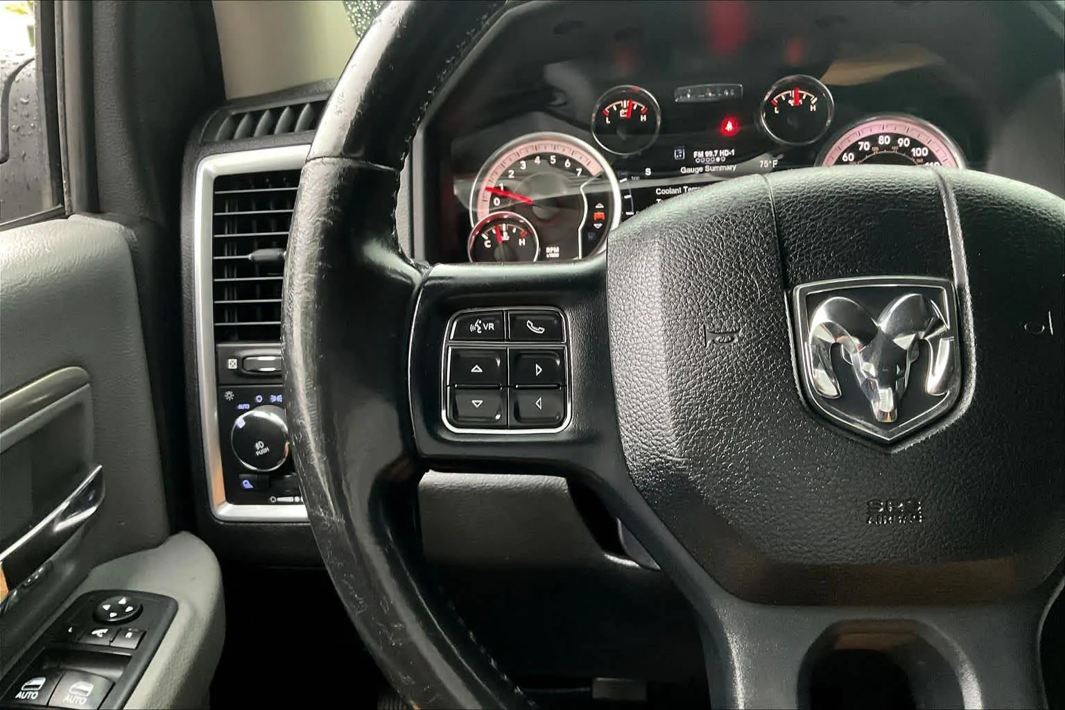 Used 2018 Granite Crystal Metallic Clearcoat Ram SLT image 22