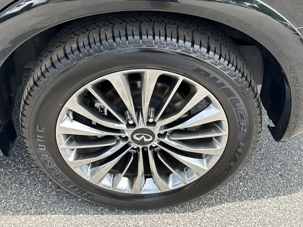 Used 2021 Black INFINITI Sensory image 21
