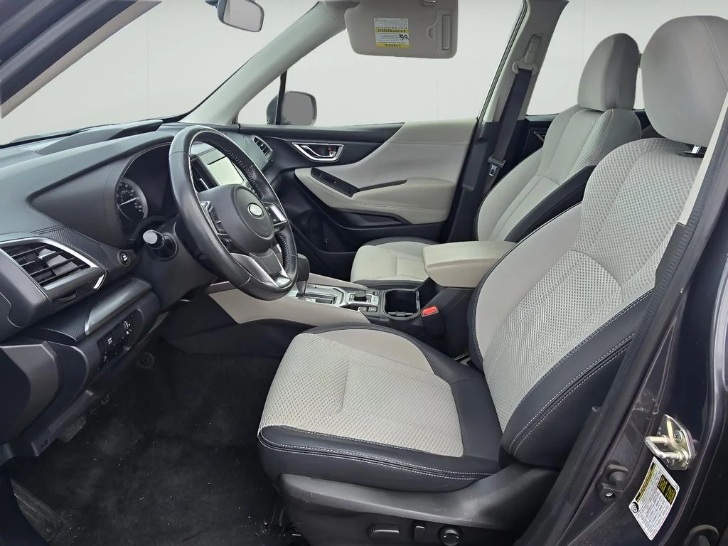 Used 2022 Magnetite Gray Metallic Subaru Premium image 20