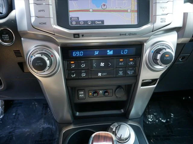 Certified Used 2018 MAGNETIC GRAY MET. Toyota  image 19