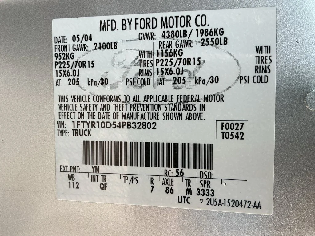 Used 2004 Silver Ford XL image 21